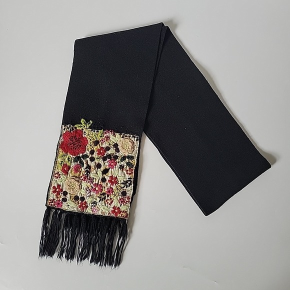 Wet-seal Accessories - Vintage Wet Seal Fringed Scarf Black Knit Embroidered Flowers Beaded Chic Hippie